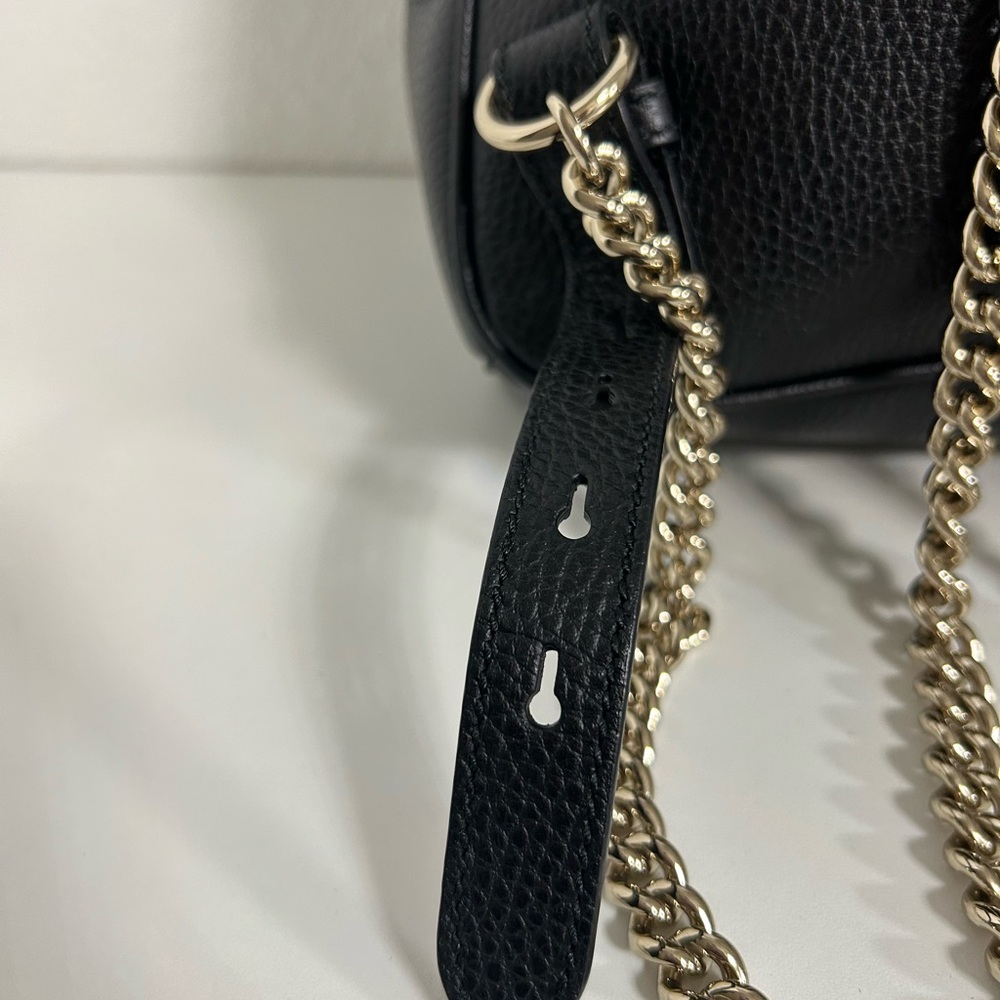 🔥 SOLD 🔥 Authentic Gucci Leather Soho Backpack - Like New - Picture 3 of 10